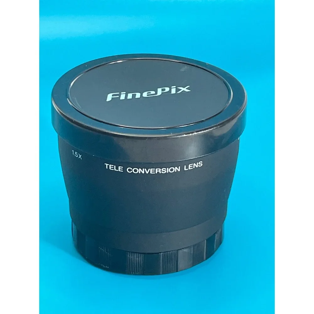 Fujifilm FinePix 1.5X Tele Conversion Lens Made in Japan with Caps Black